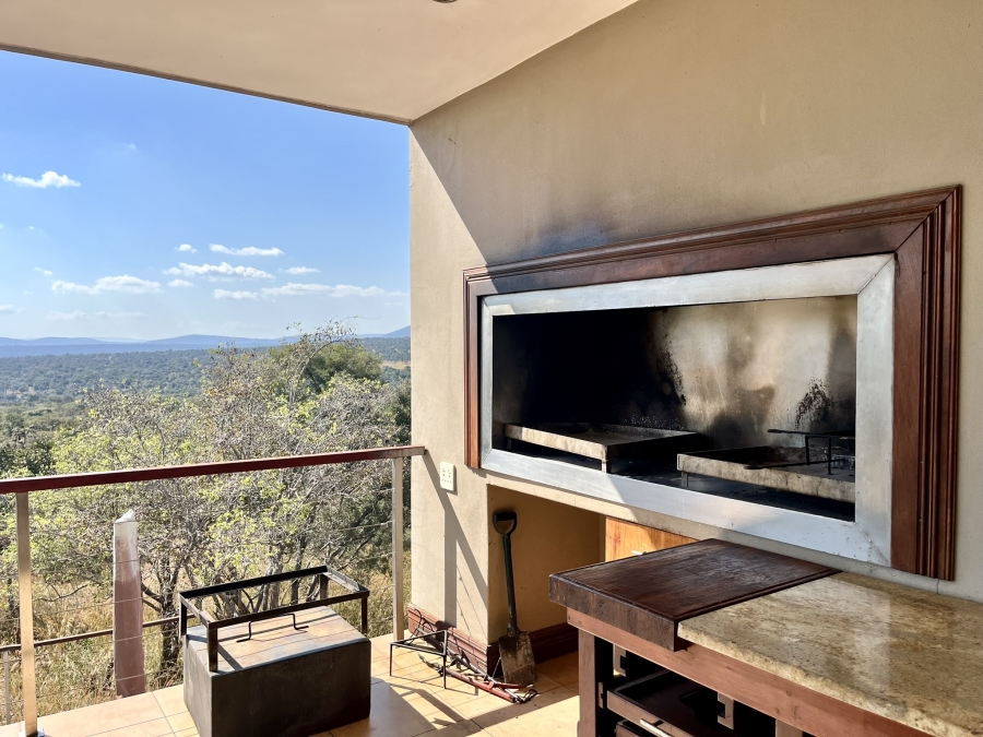 5 Bedroom Property for Sale in Zebula Golf Estate Limpopo