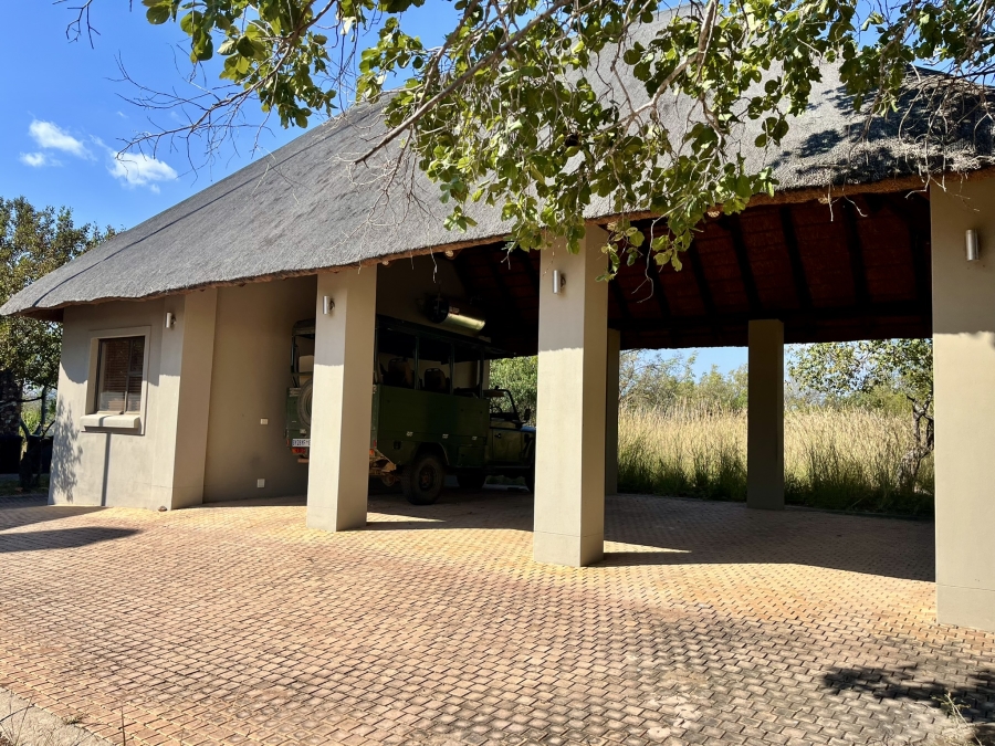 5 Bedroom Property for Sale in Zebula Golf Estate Limpopo