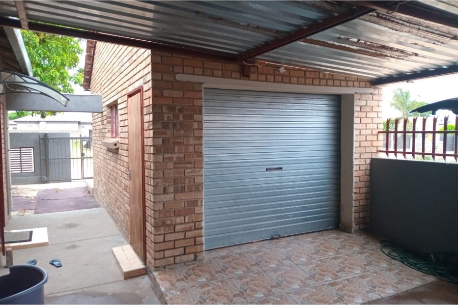 3 Bedroom Property for Sale in Seshego Limpopo