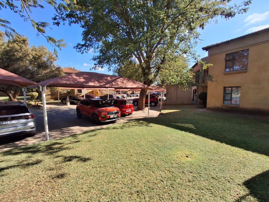 1 Bedroom Property for Sale in Penina Park Limpopo