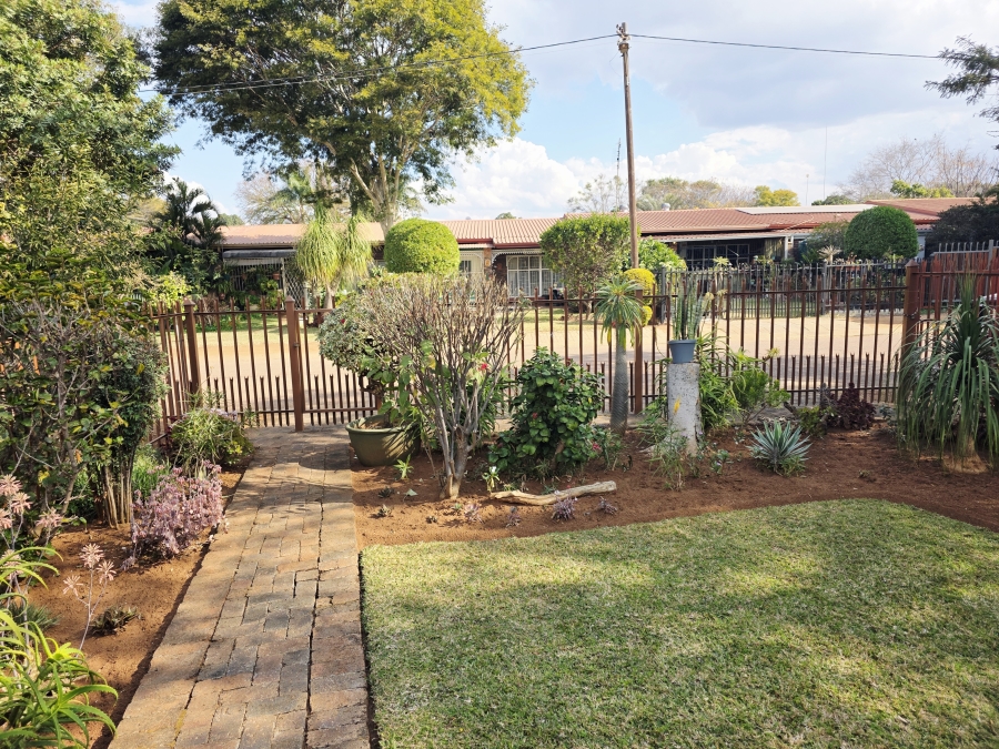 2 Bedroom Property for Sale in Mookgopong Limpopo
