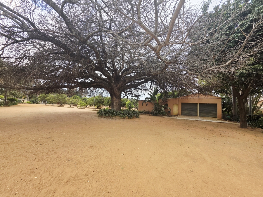 9 Bedroom Property for Sale in Mookgopong Limpopo