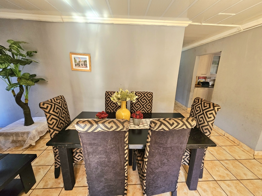 5 Bedroom Property for Sale in Louis Trichardt Limpopo