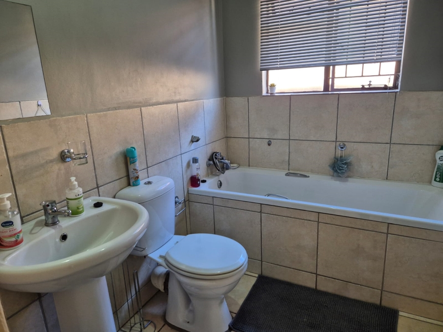 3 Bedroom Property for Sale in Bendor Limpopo