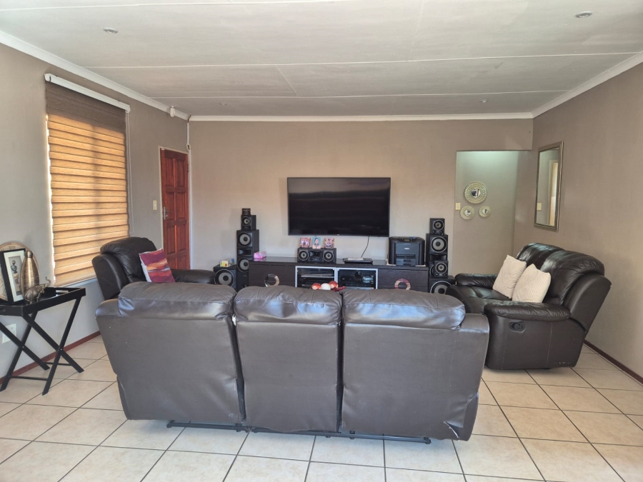 3 Bedroom Property for Sale in Bendor Limpopo
