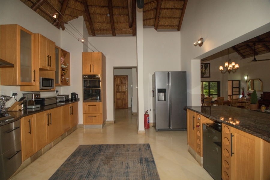 4 Bedroom Property for Sale in Khaya Ndlovu Game Reserve Limpopo