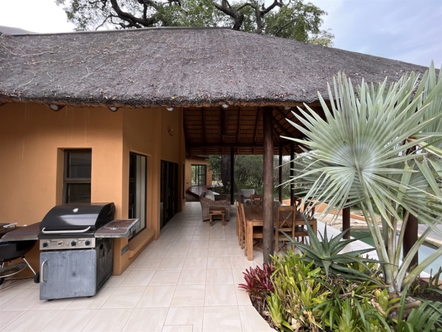4 Bedroom Property for Sale in Khaya Ndlovu Game Reserve Limpopo