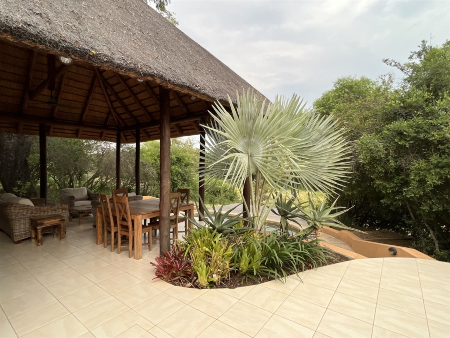 4 Bedroom Property for Sale in Khaya Ndlovu Game Reserve Limpopo