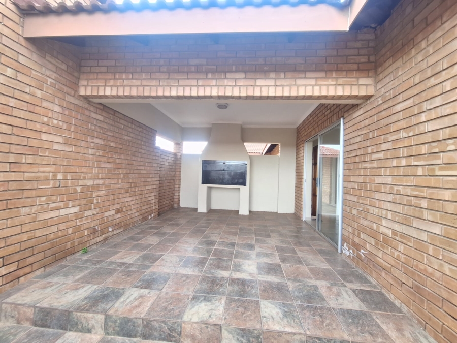 2 Bedroom Property for Sale in Bendor Limpopo