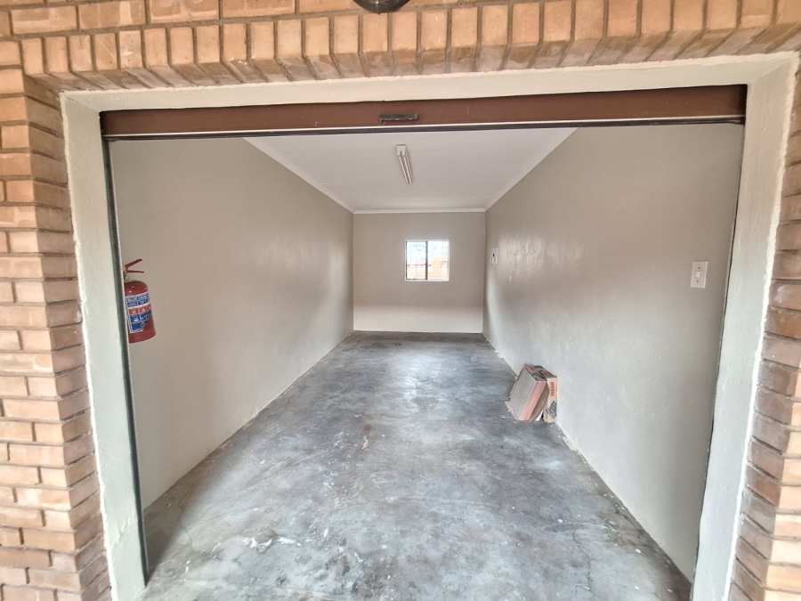 2 Bedroom Property for Sale in Bendor Limpopo