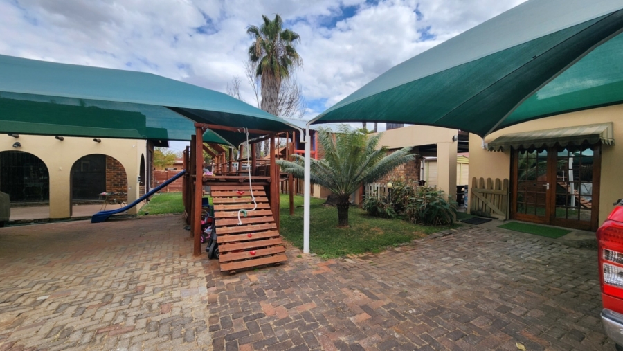 4 Bedroom Property for Sale in Sterpark Limpopo
