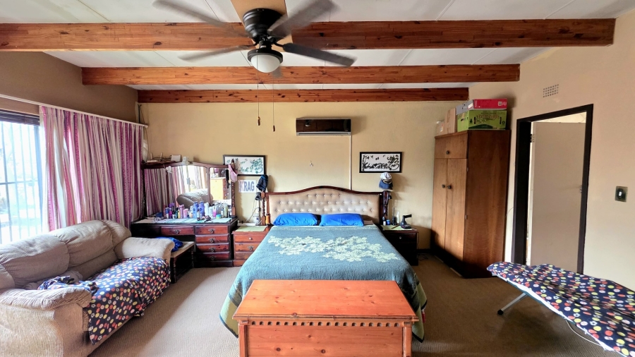 4 Bedroom Property for Sale in Sterpark Limpopo