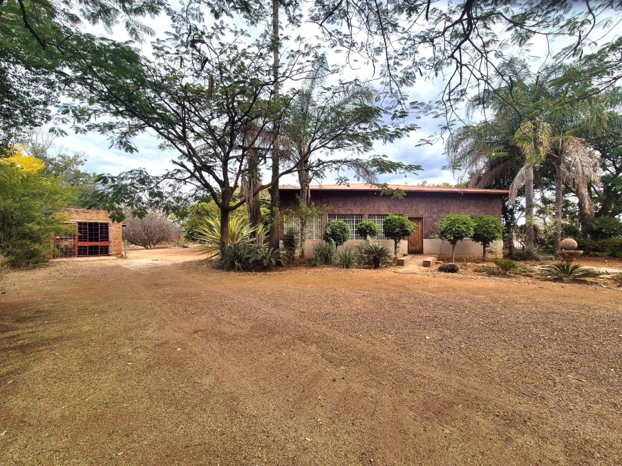 4 Bedroom Property for Sale in Mookgopong Limpopo