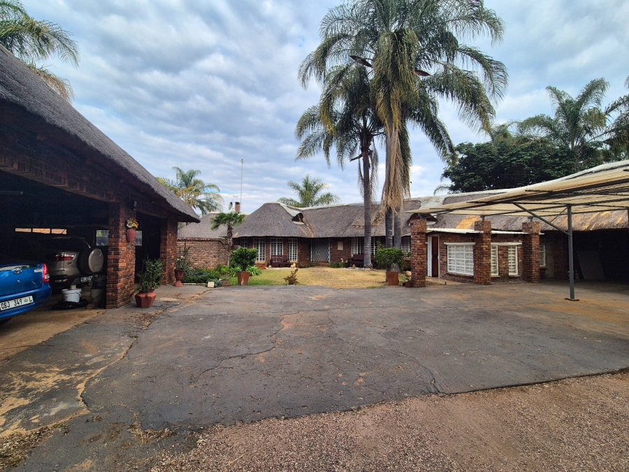 4 Bedroom Property for Sale in Mookgopong Limpopo