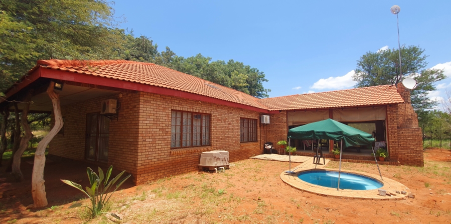 2 Bedroom Property for Sale in Tolwe Limpopo