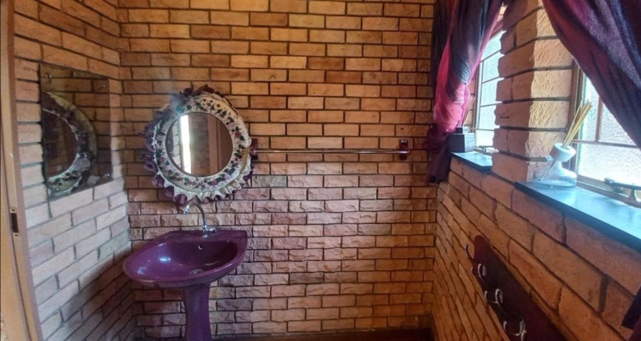 4 Bedroom Property for Sale in Impala Park Limpopo