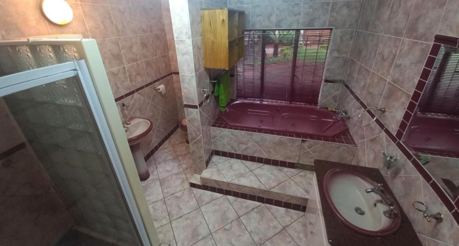 4 Bedroom Property for Sale in Impala Park Limpopo
