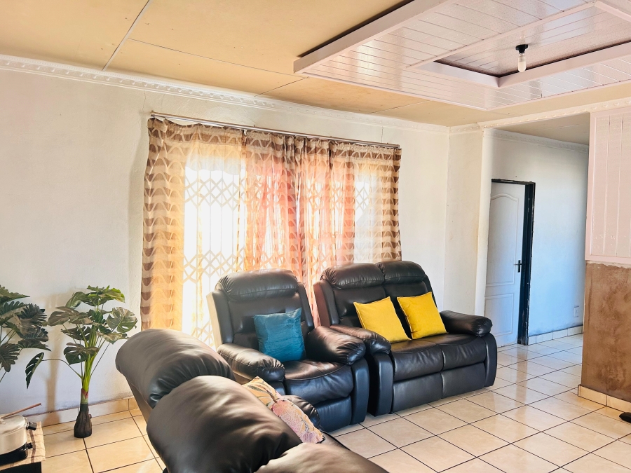 4 Bedroom Property for Sale in Tshikota Limpopo