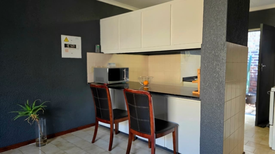 To Let 2 Bedroom Property for Rent in Polokwane Central Limpopo