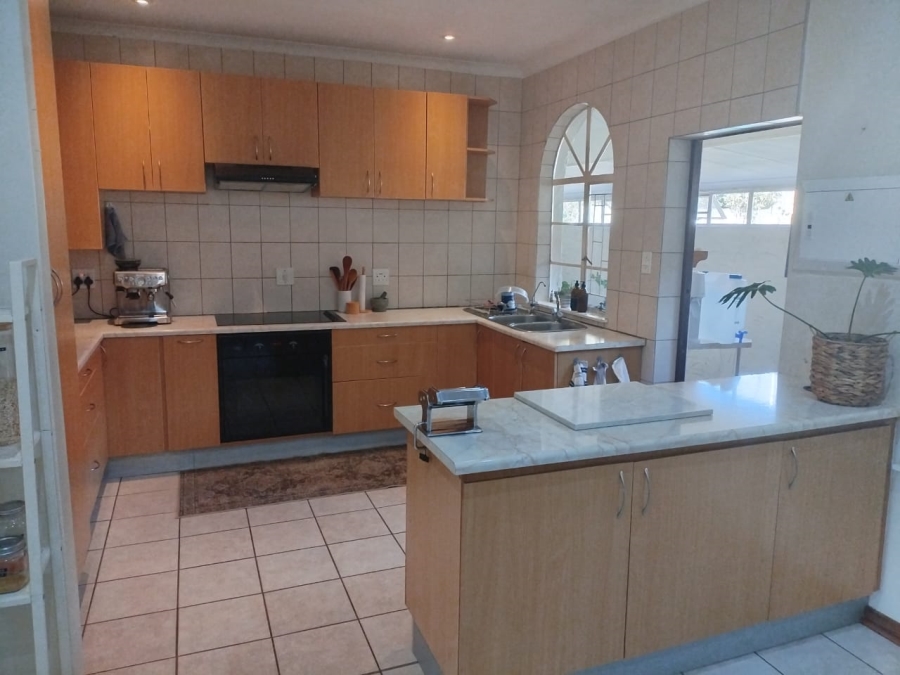 To Let 3 Bedroom Property for Rent in Moregloed Limpopo