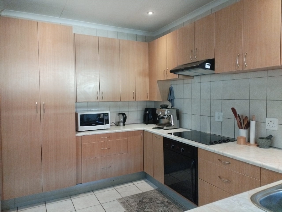 To Let 3 Bedroom Property for Rent in Moregloed Limpopo