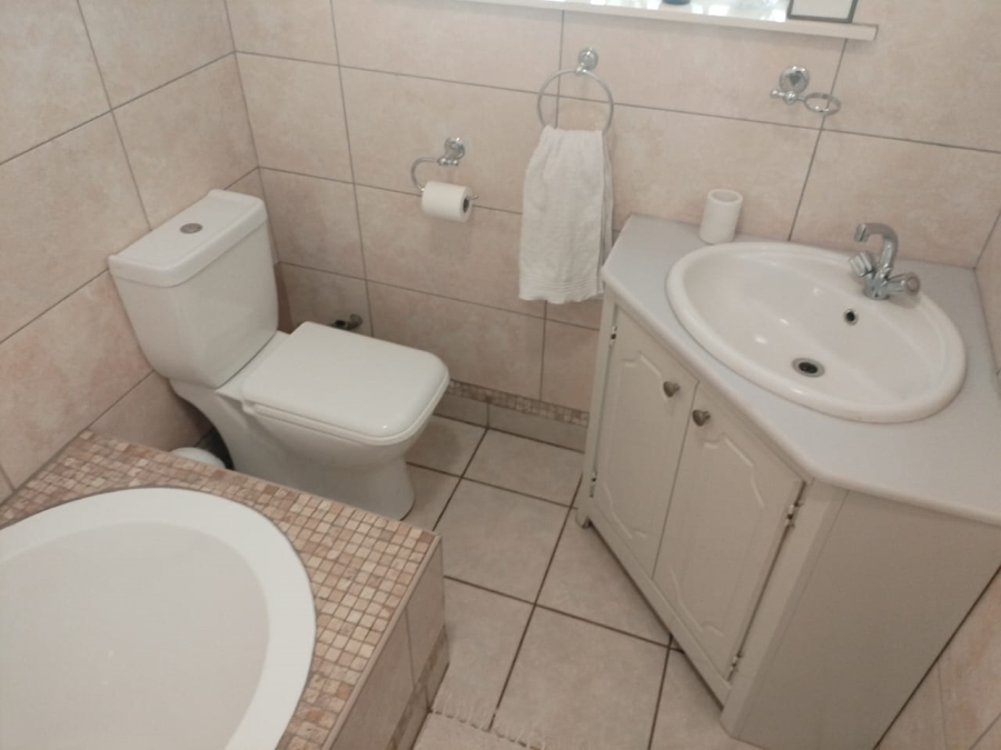 To Let 3 Bedroom Property for Rent in Moregloed Limpopo