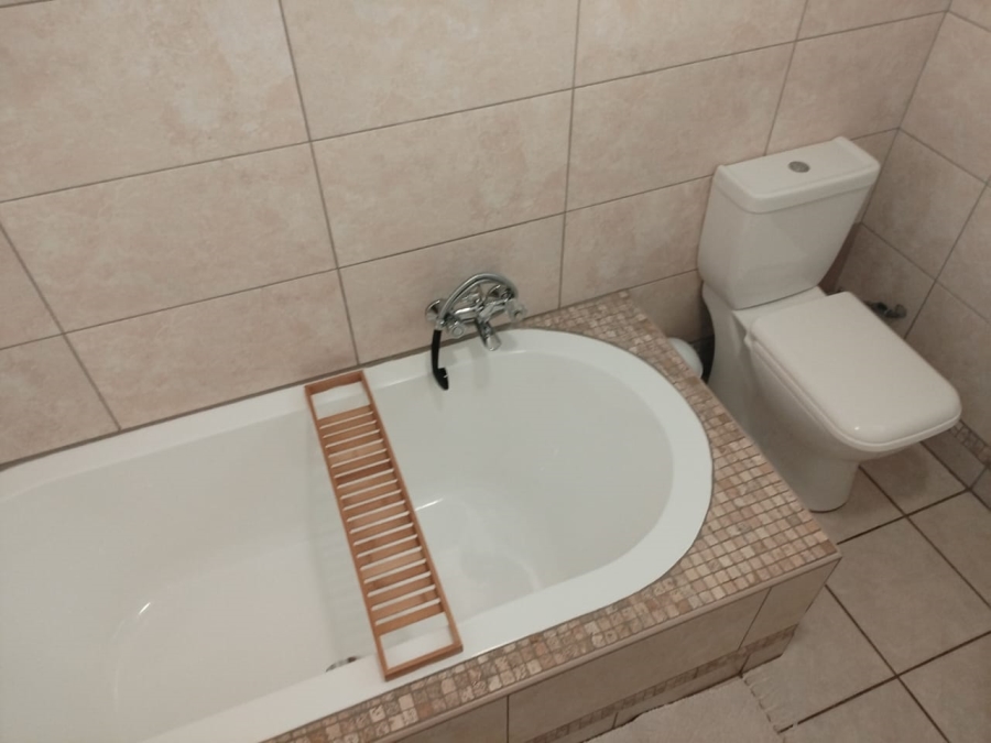 To Let 3 Bedroom Property for Rent in Moregloed Limpopo