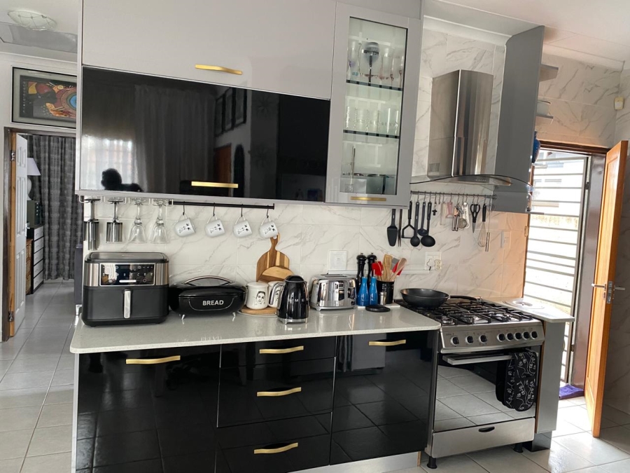 2 Bedroom Property for Sale in Southern Gateway Limpopo