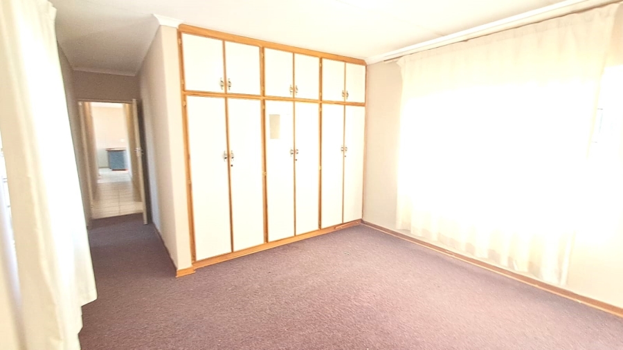 To Let 3 Bedroom Property for Rent in Bendor Limpopo