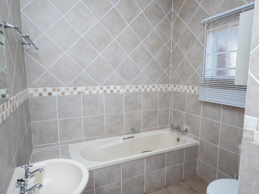 To Let 3 Bedroom Property for Rent in Mokopane Central Limpopo