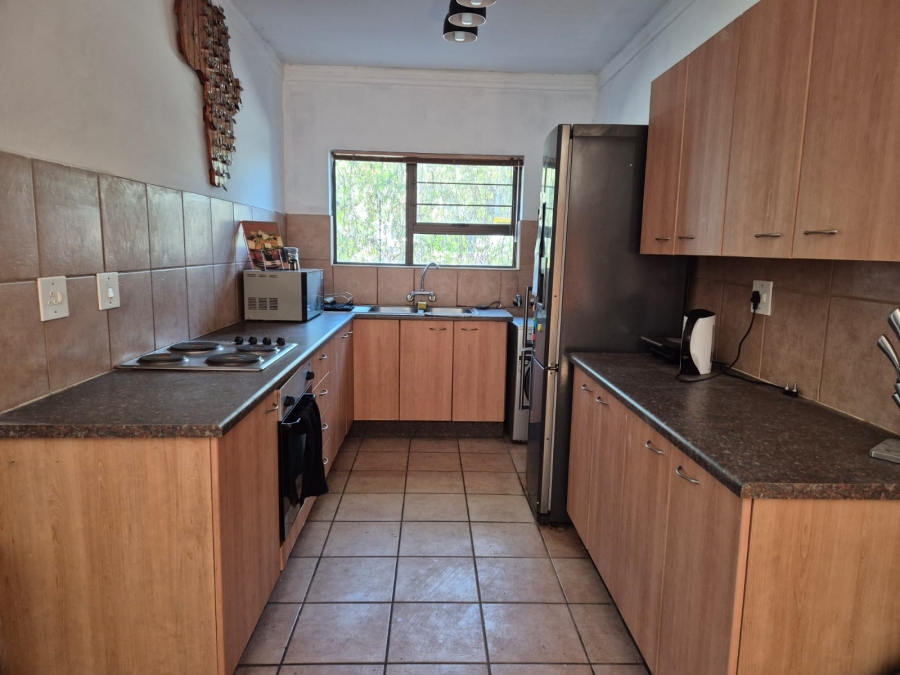 1 Bedroom Property for Sale in Polokwane Central Limpopo