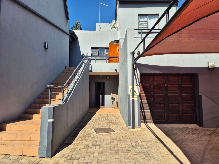 1 Bedroom Property for Sale in Polokwane Central Limpopo