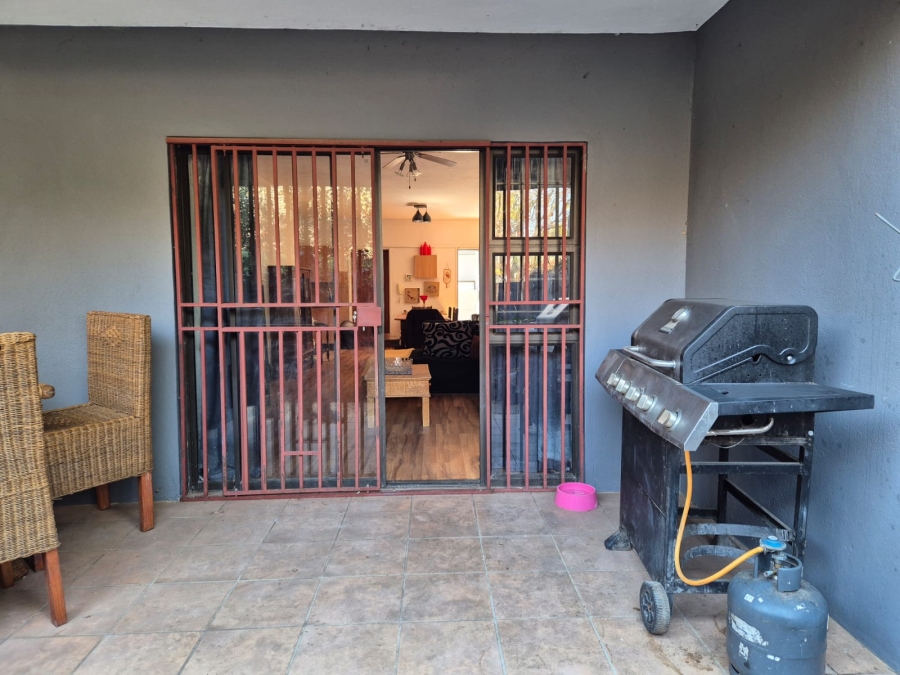 1 Bedroom Property for Sale in Polokwane Central Limpopo