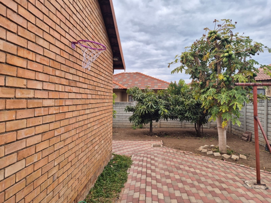3 Bedroom Property for Sale in Ivy Park Limpopo
