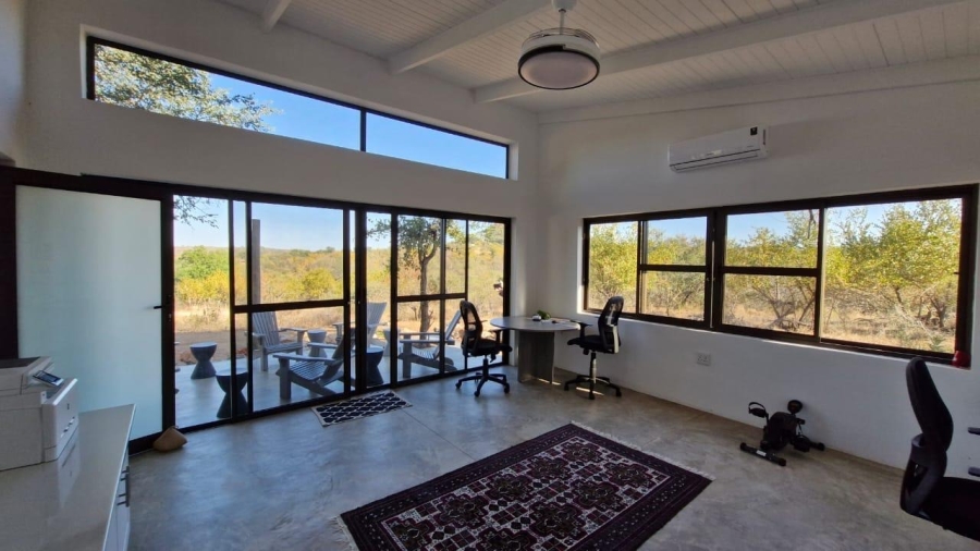 5 Bedroom Property for Sale in Grietjie Private Nature Reserve Limpopo