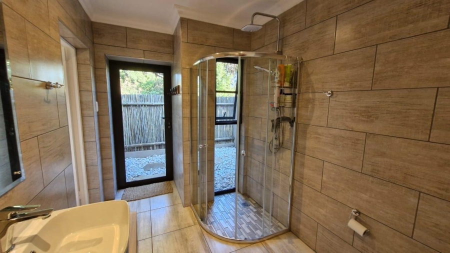5 Bedroom Property for Sale in Grietjie Private Nature Reserve Limpopo