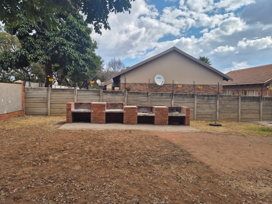 3 Bedroom Property for Sale in Annadale Limpopo