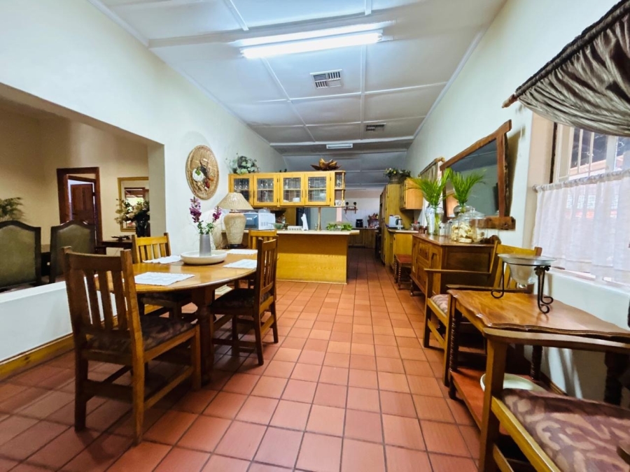6 Bedroom Property for Sale in Impala Park Limpopo