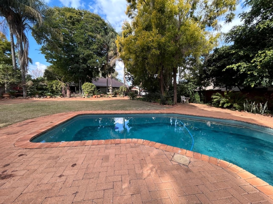 6 Bedroom Property for Sale in Impala Park Limpopo