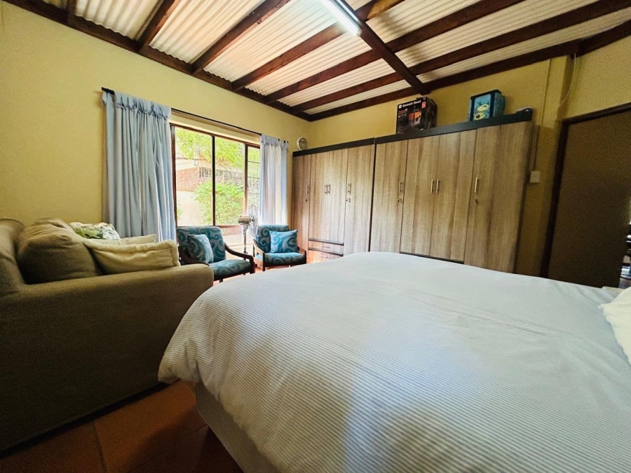 6 Bedroom Property for Sale in Impala Park Limpopo