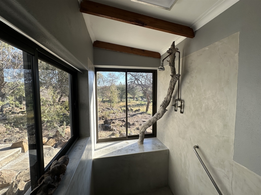5 Bedroom Property for Sale in Wild Rivers Nature Reserve Limpopo