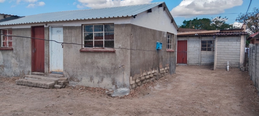 12 Bedroom Property for Sale in Seshego Limpopo