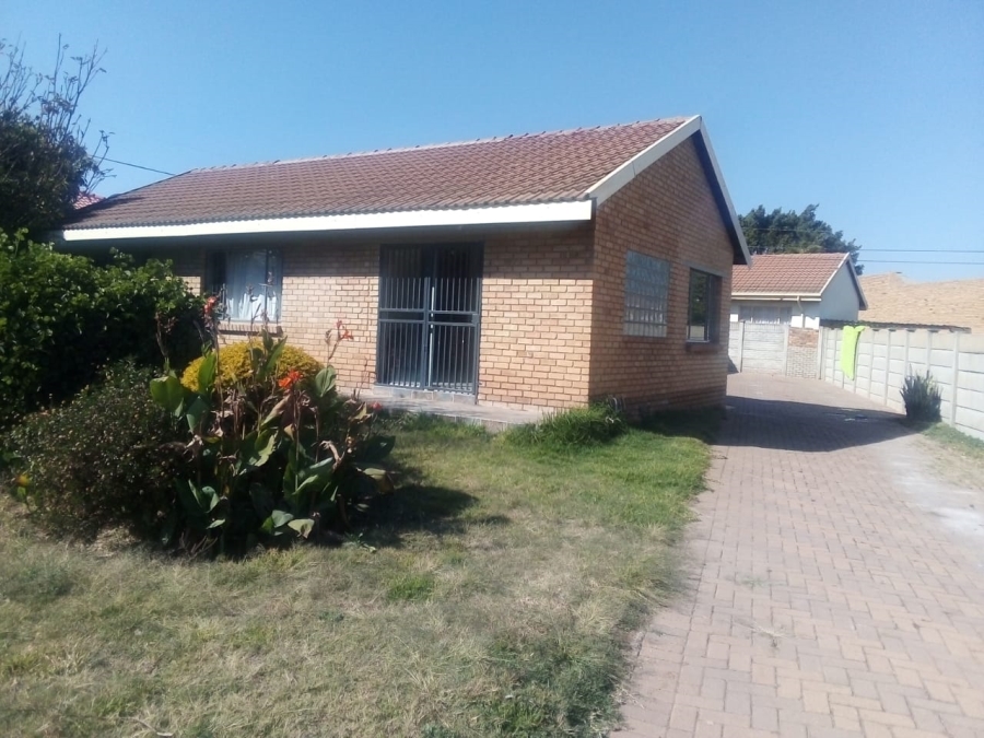 4 Bedroom Property for Sale in Flora Park Limpopo