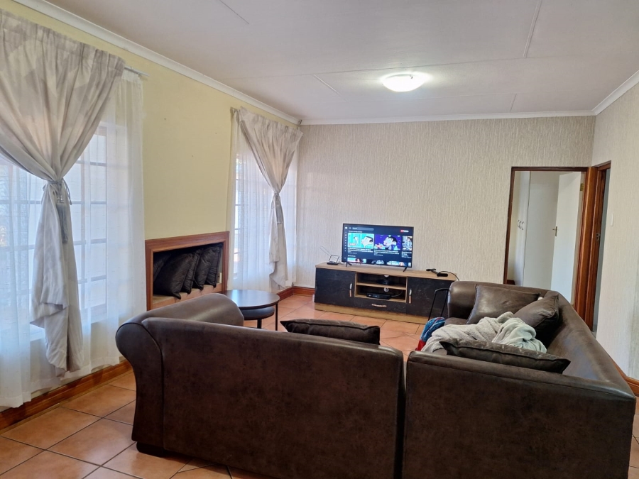 2 Bedroom Property for Sale in Bendor Limpopo