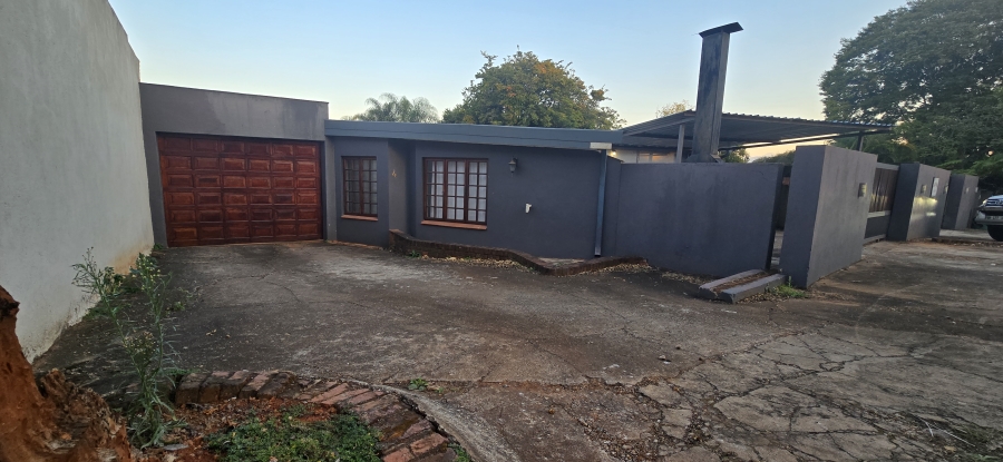 To Let 4 Bedroom Property for Rent in Aquapark Limpopo