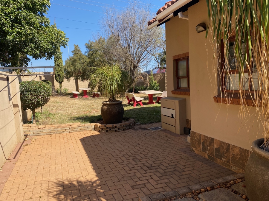 To Let 3 Bedroom Property for Rent in Thornhill Limpopo