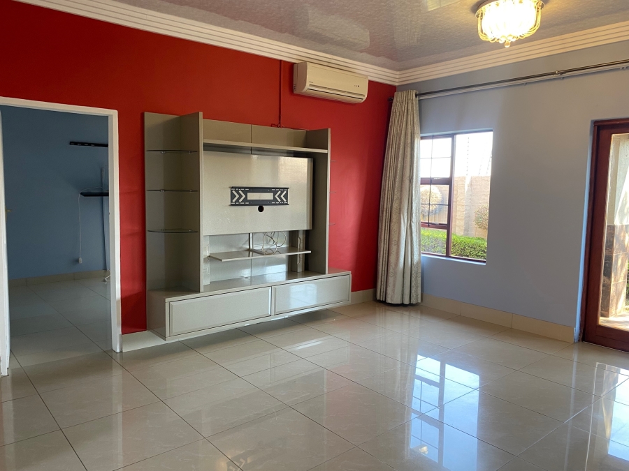 To Let 3 Bedroom Property for Rent in Thornhill Limpopo