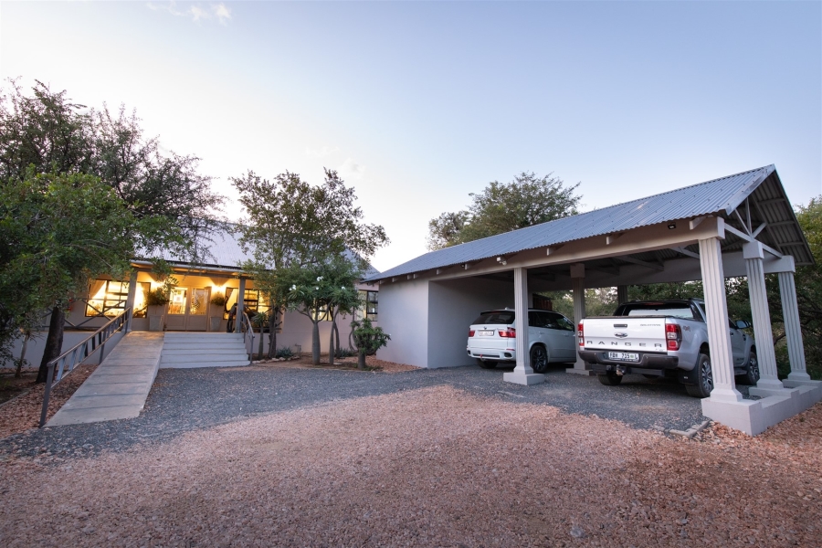 Commercial Property for Sale in Hoedspruit Wildlife Estate Limpopo