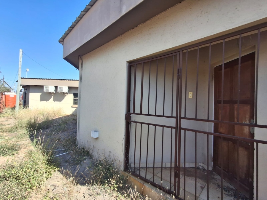 0 Bedroom Property for Sale in Magna Via Industrial Limpopo