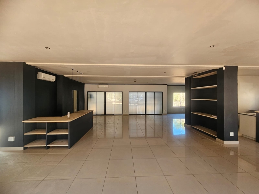 To Let commercial Property for Rent in Hoedspruit Limpopo